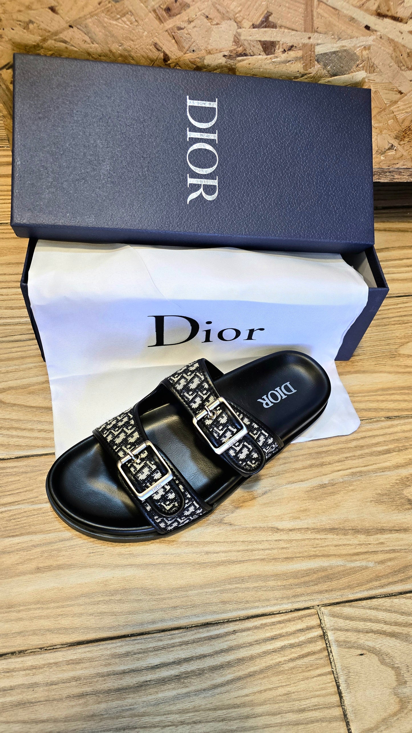 CLAQUETTE DIOR