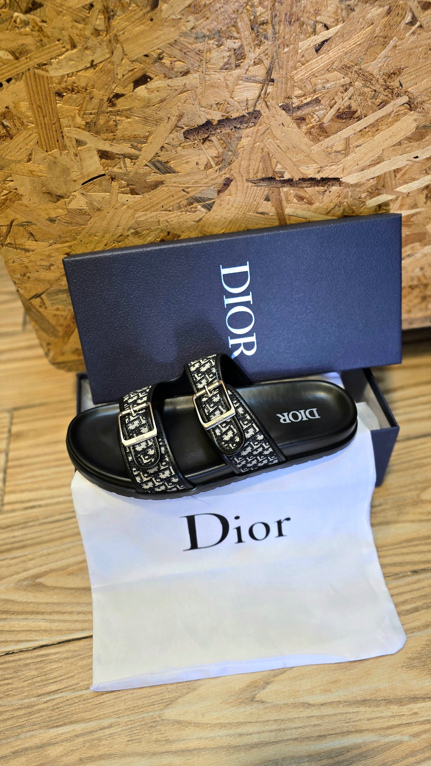 CLAQUETTE DIOR