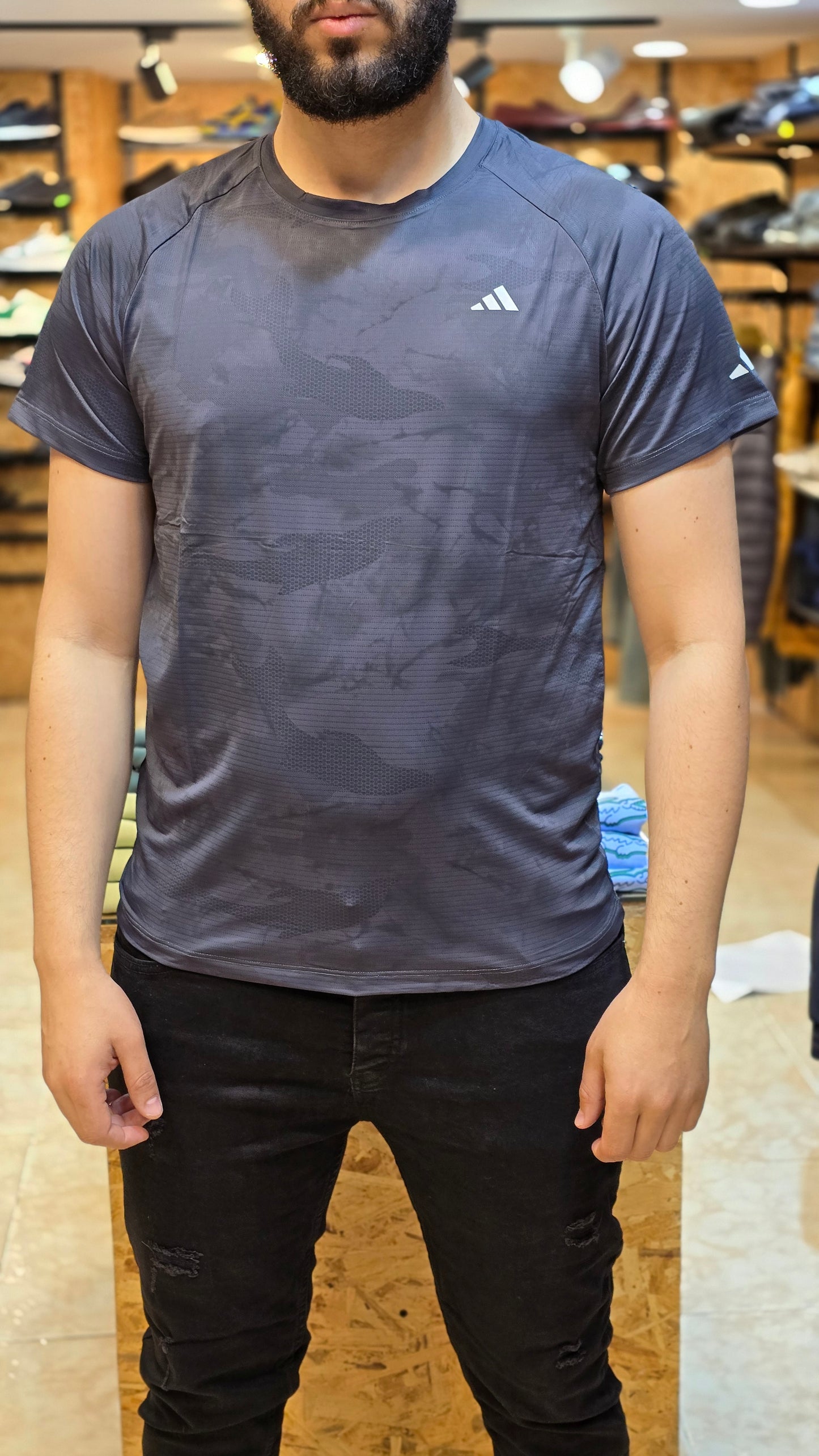 T-SHIRT ADIDAS