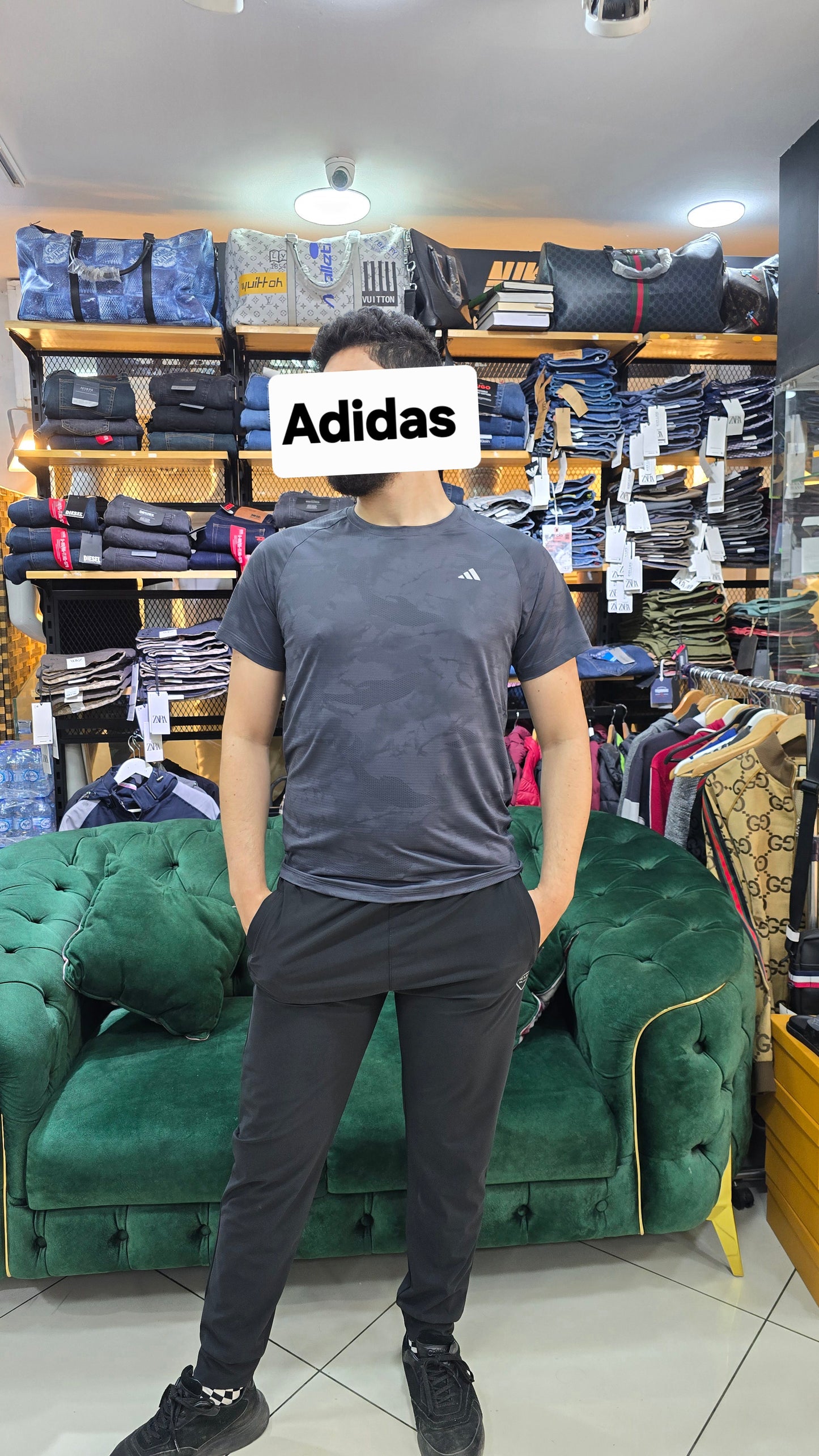 T-SHIRT ADIDAS