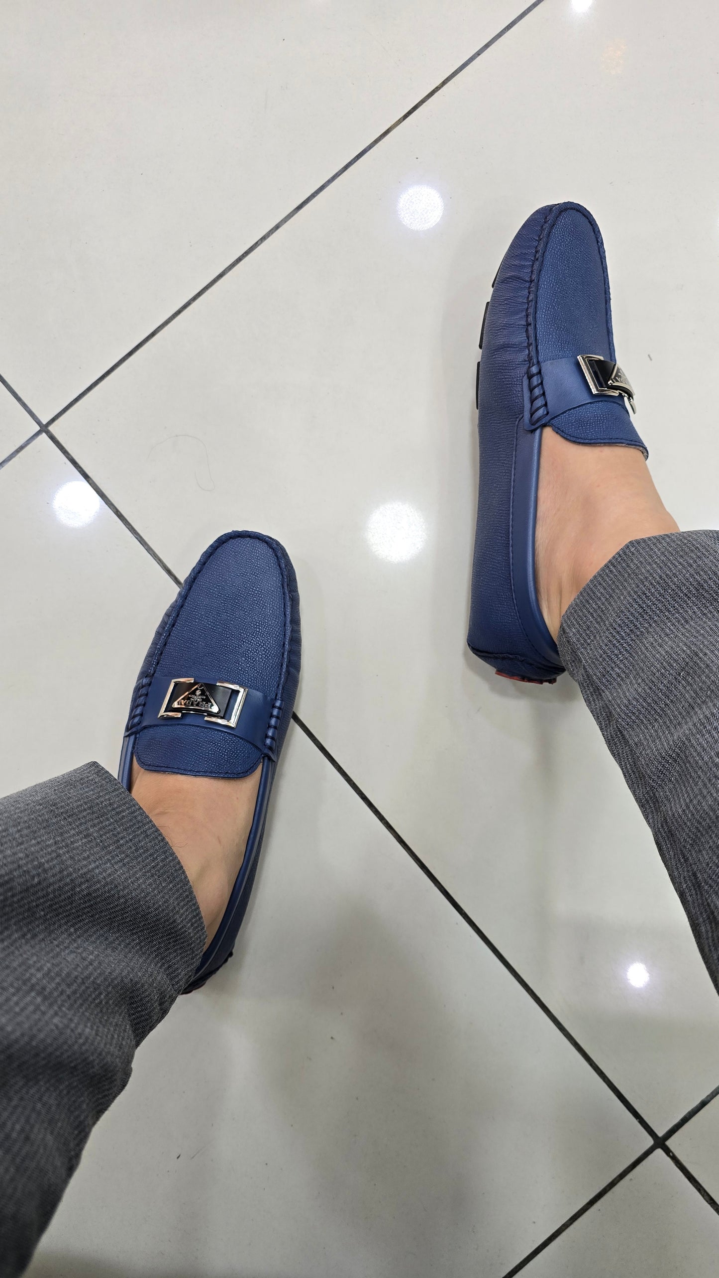 PRADA CARRE CB