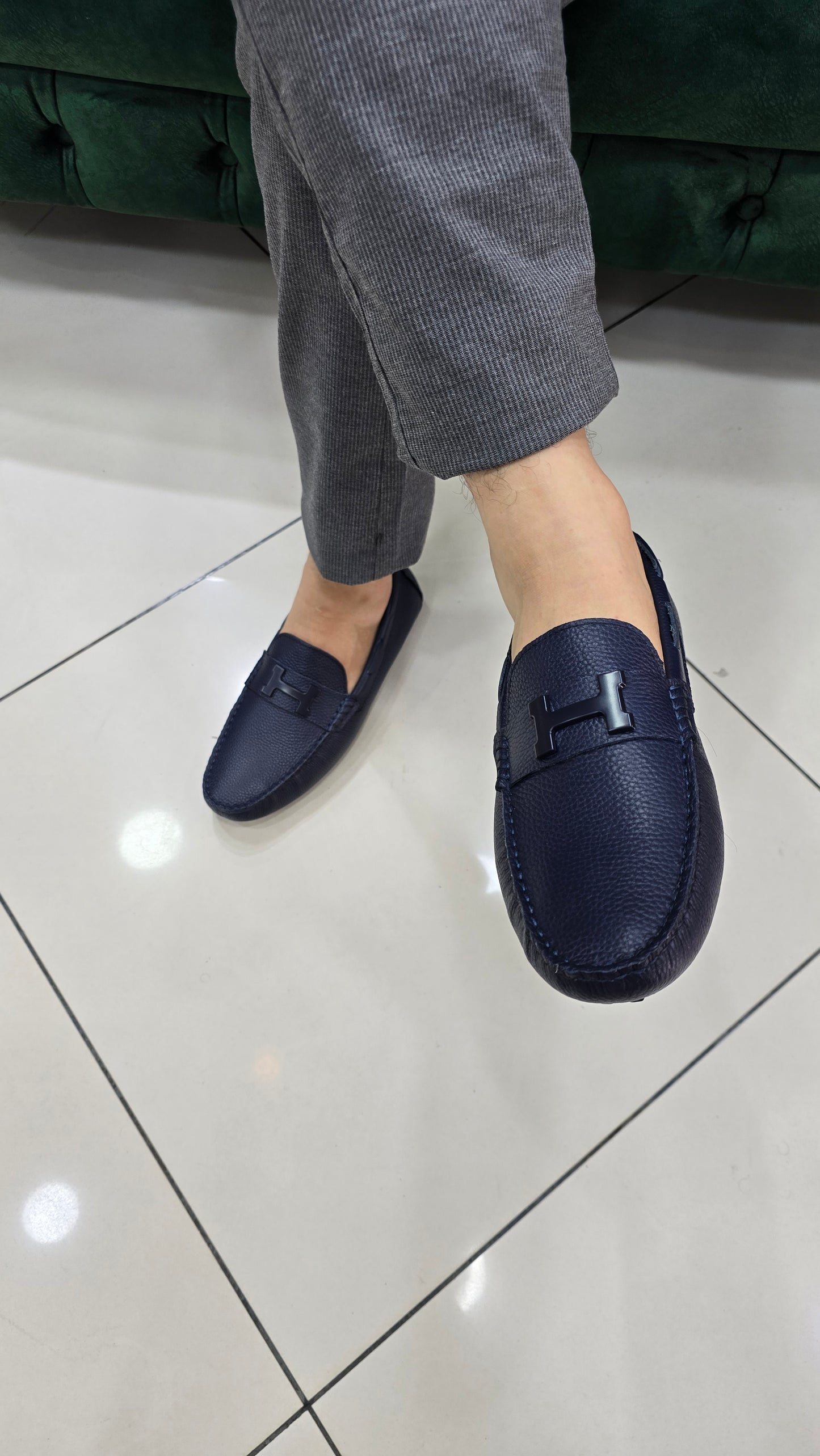 HERMES L B