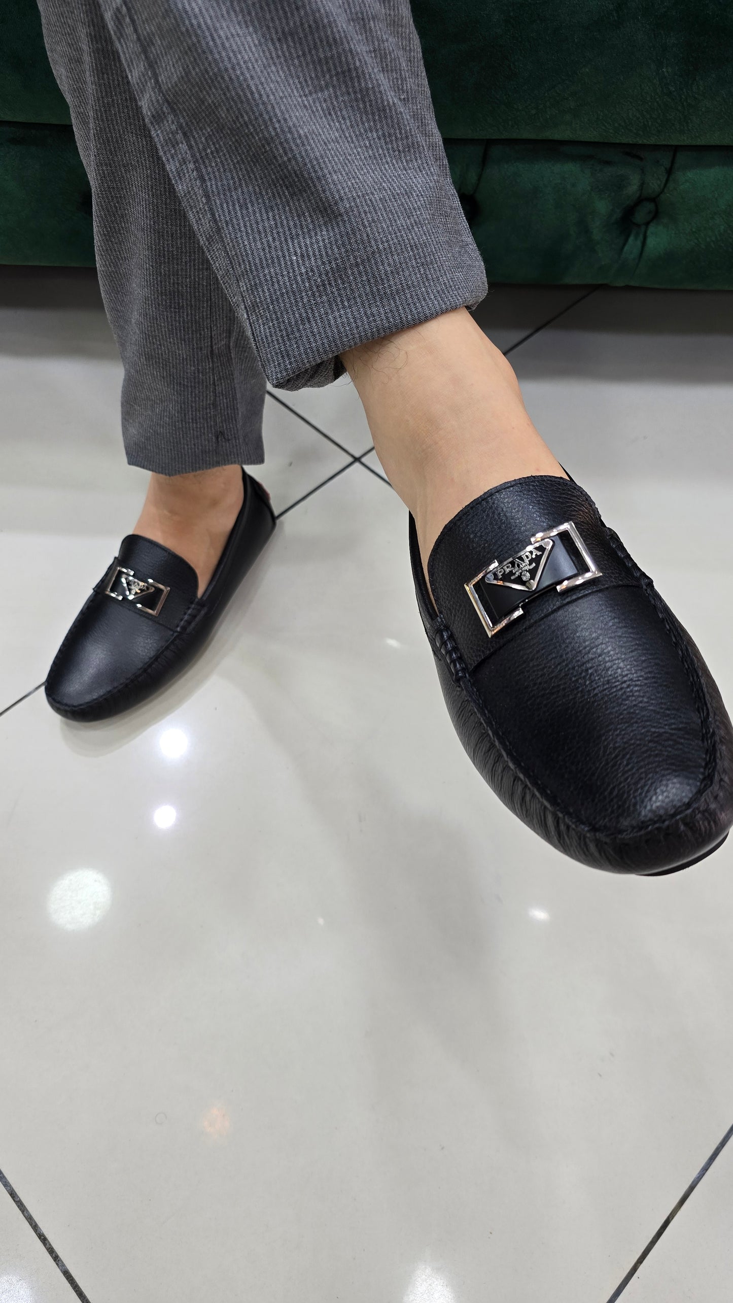 PRADA CARRE LN