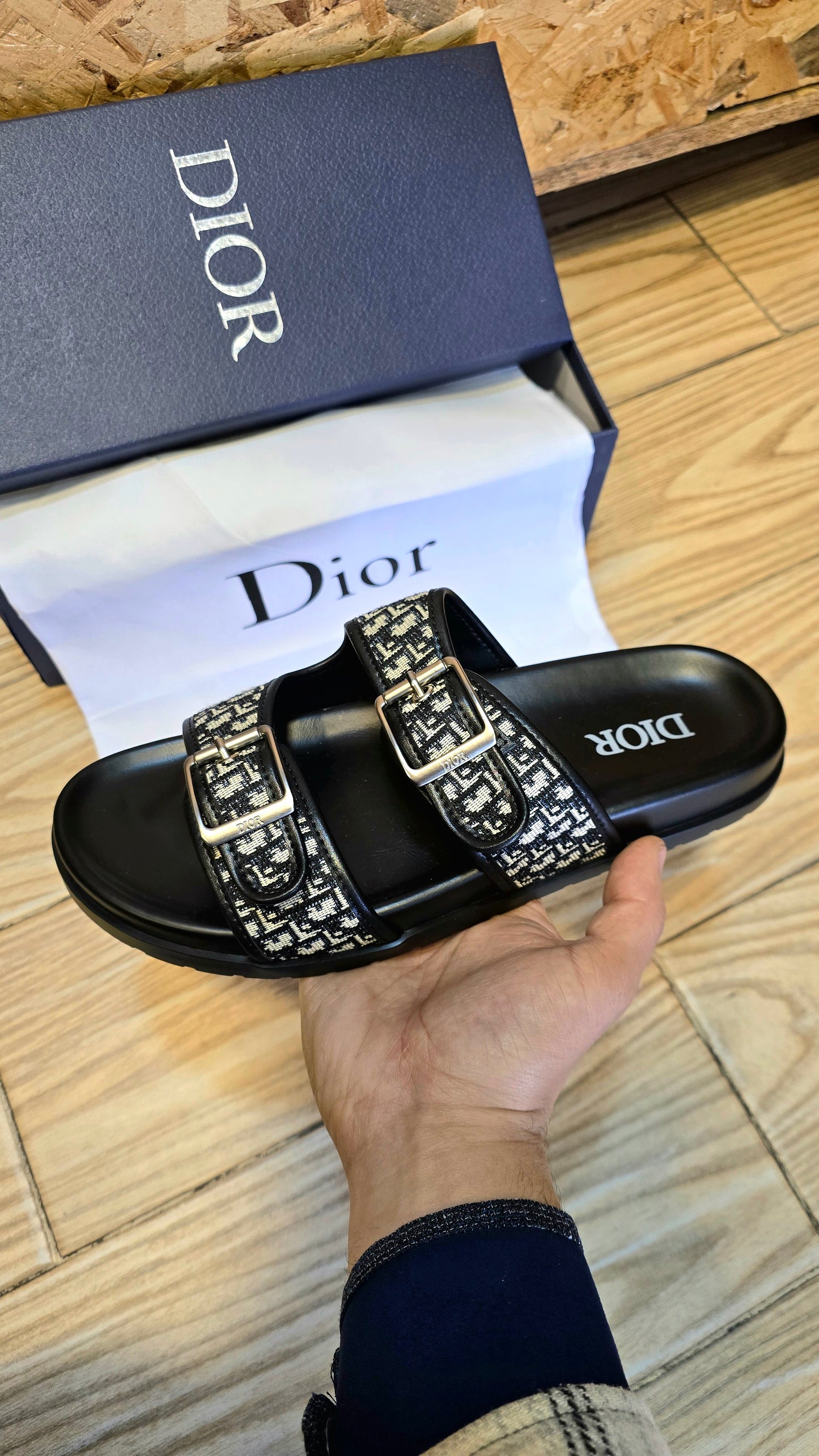 CLAQUETTE DIOR