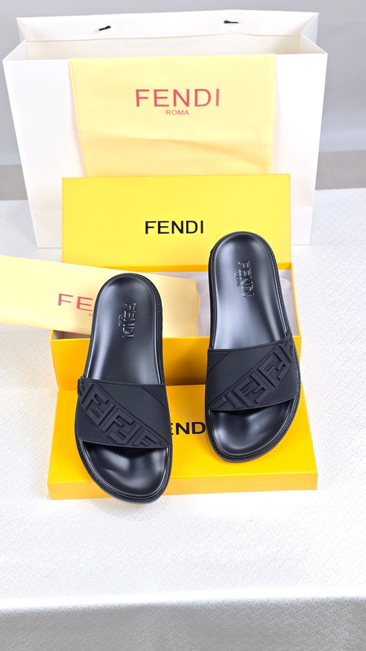 SANDAL FENDI 2